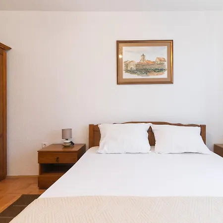 Tiho Apartment