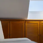 Tiho Apartment